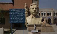سردیس 5 اسطوره هنر ایران در شهرک سینمایی غزالی + تصاویر